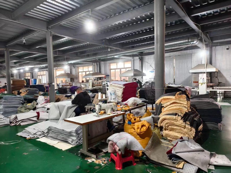 Packaging and warehouse at Zainyunoor partner facility