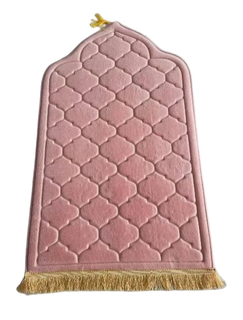 Pink velvet Muslim prayer rug with quatrefoil pattern and gold fringe - Zainyunoor wholesale
